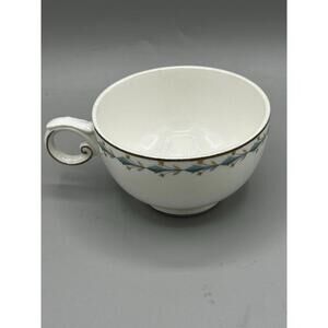 VTG Hall China Harmony House Mount Vernon Drip Coffee Tea Cup